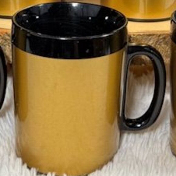 Vintage Set of 6 West Bend Thermo-Serv Gold Black Insulated Mugs Made in USA - Picture 3 of 8